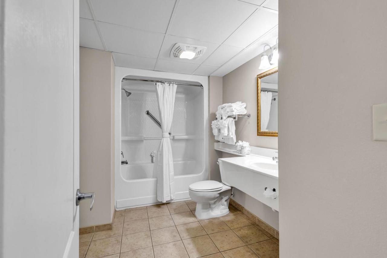 Breathtaking 2Br Condo W Floor-To-Ceiling Windows Overlooking Ocean Myrtle Beach Bagian luar foto